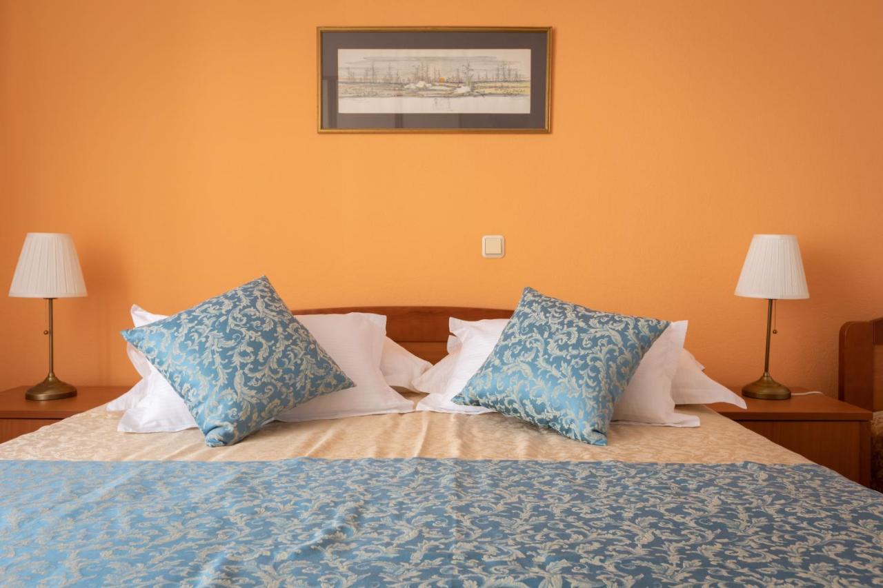 City Centar Apartments Makarska Bagian luar foto