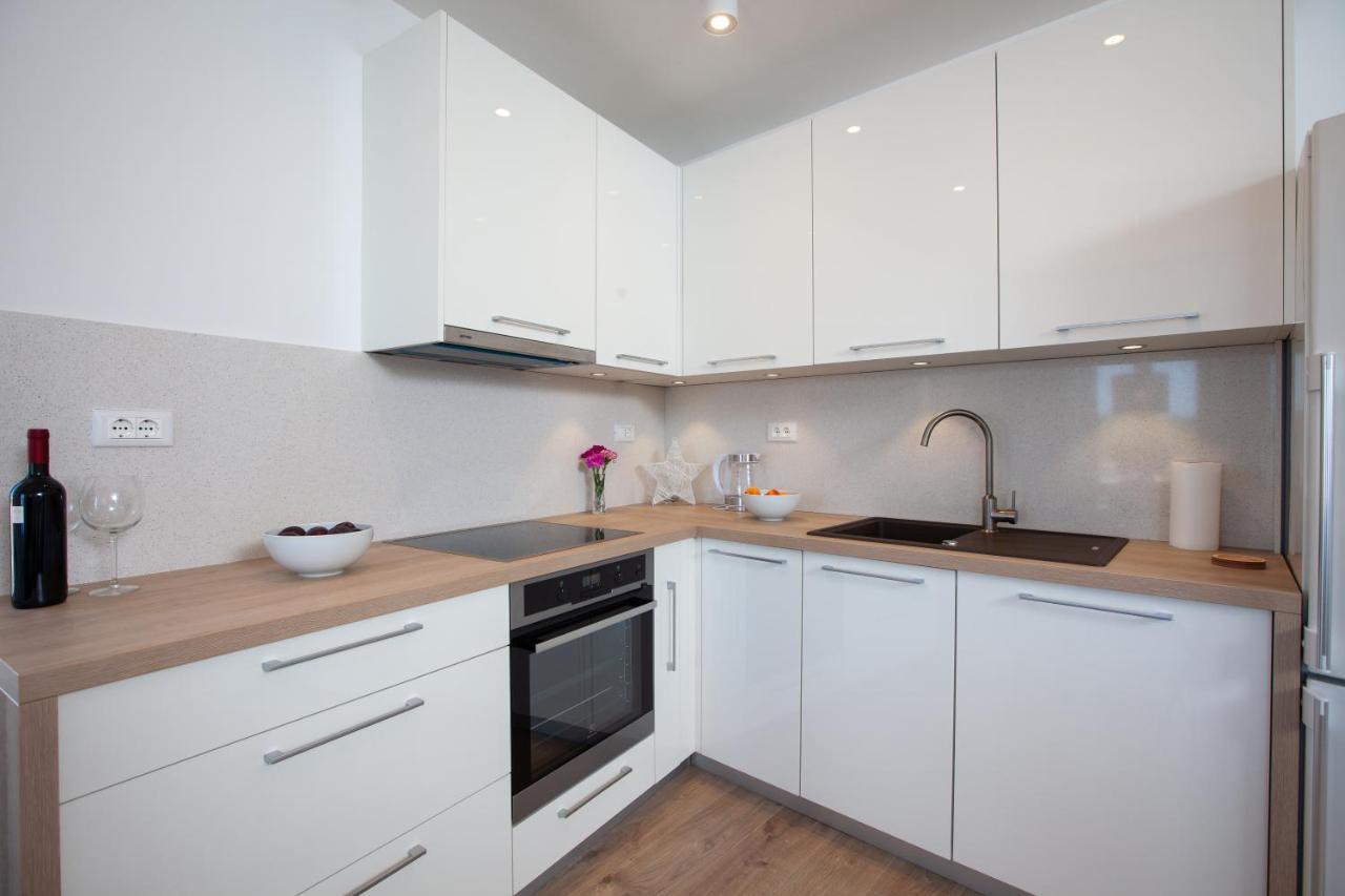 City Centar Apartments Makarska Bagian luar foto